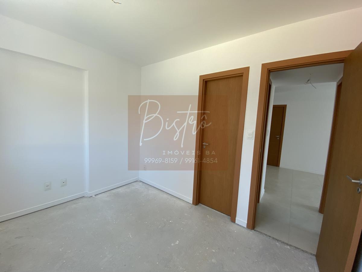 Apartamento - Caminho das árvores