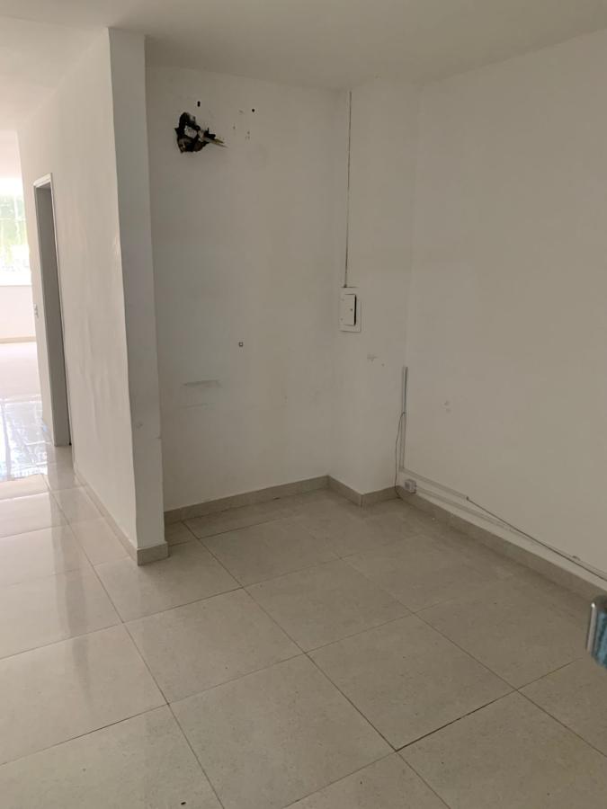 Apartamento - Caminho das árvores