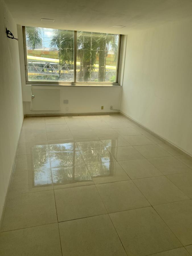 Apartamento - Caminho das árvores