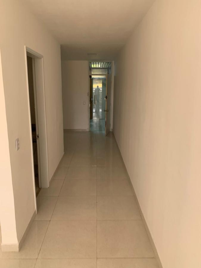Apartamento - Caminho das árvores