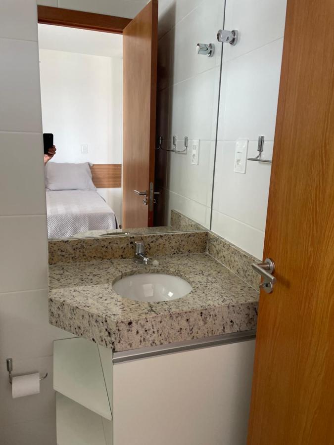Apartamento - Caminho das árvores
