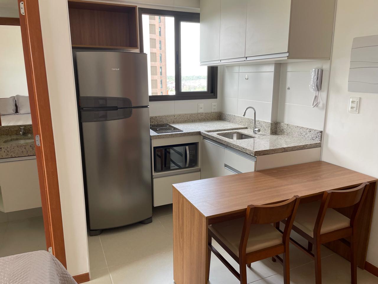 Apartamento - Caminho das árvores