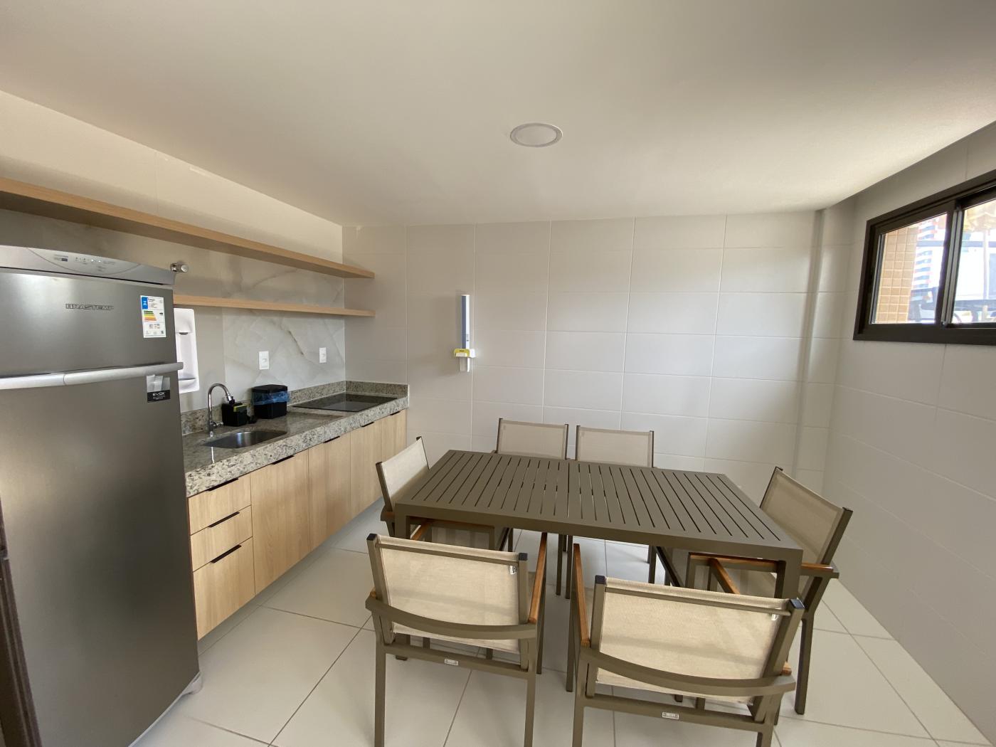 Apartamento - Caminho das árvores