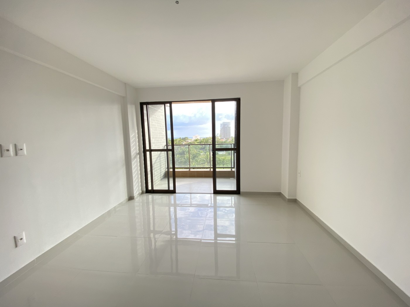 Apartamento - Itapuã