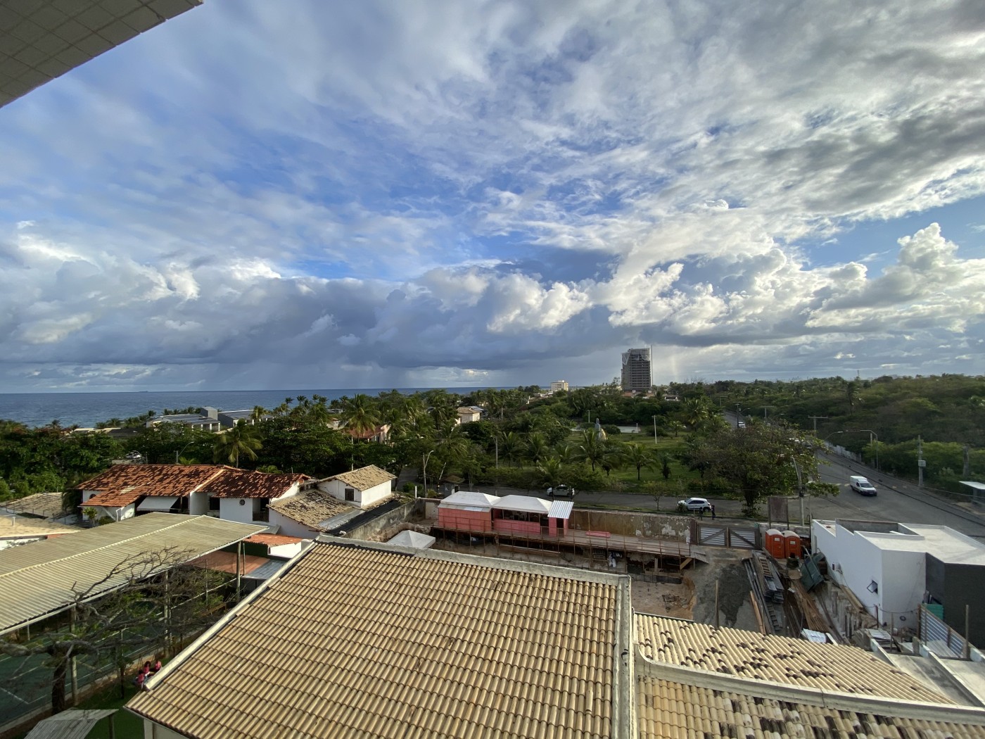 Apartamento - Itapuã