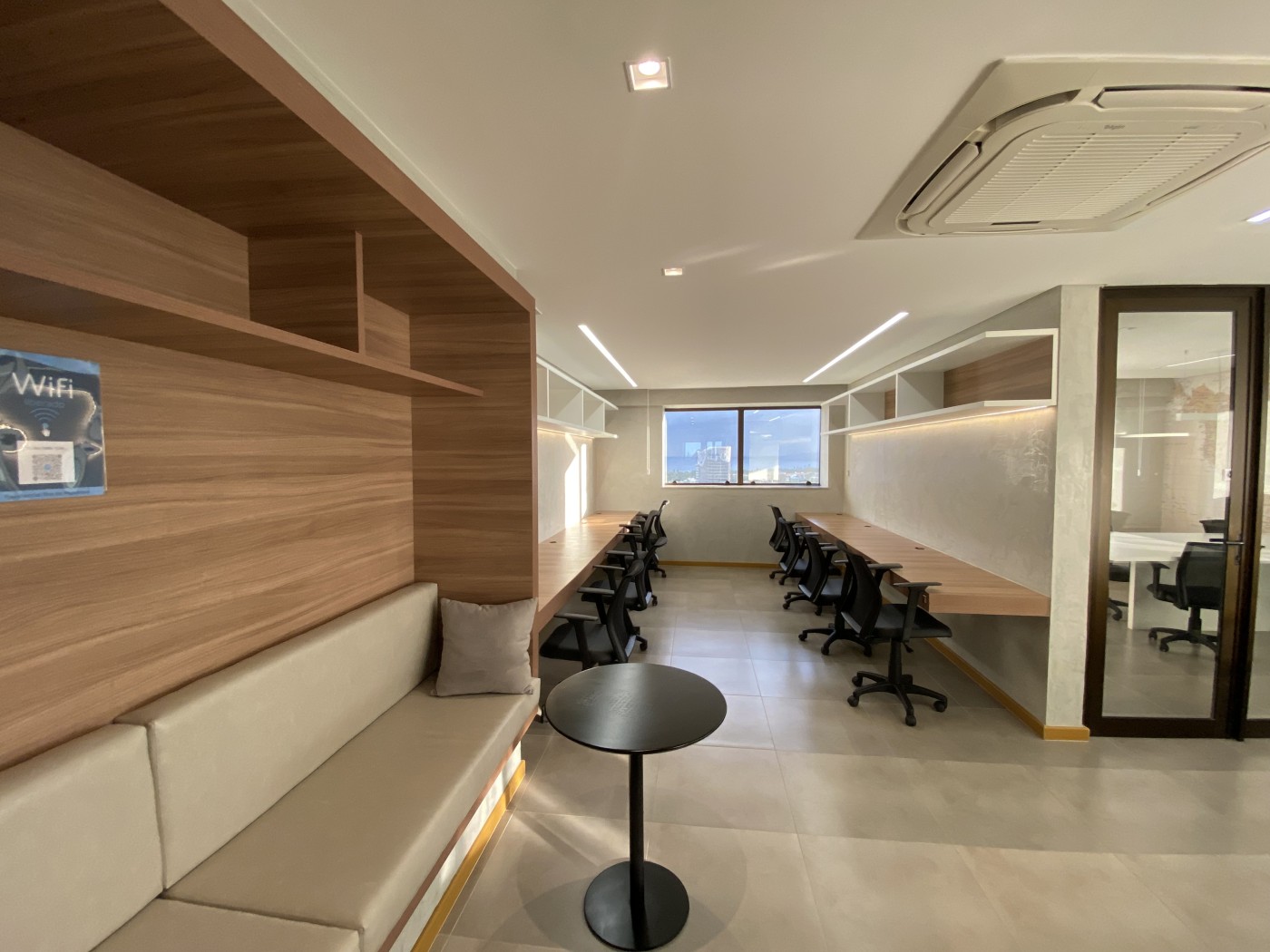 Apartamento - Itapuã