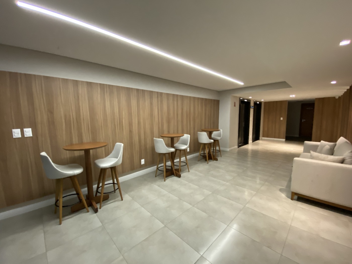 Apartamento - Itapuã
